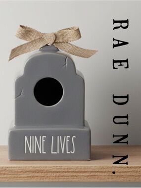 RAE DUNN Nine Lives Festive Ceramic Birdhouse